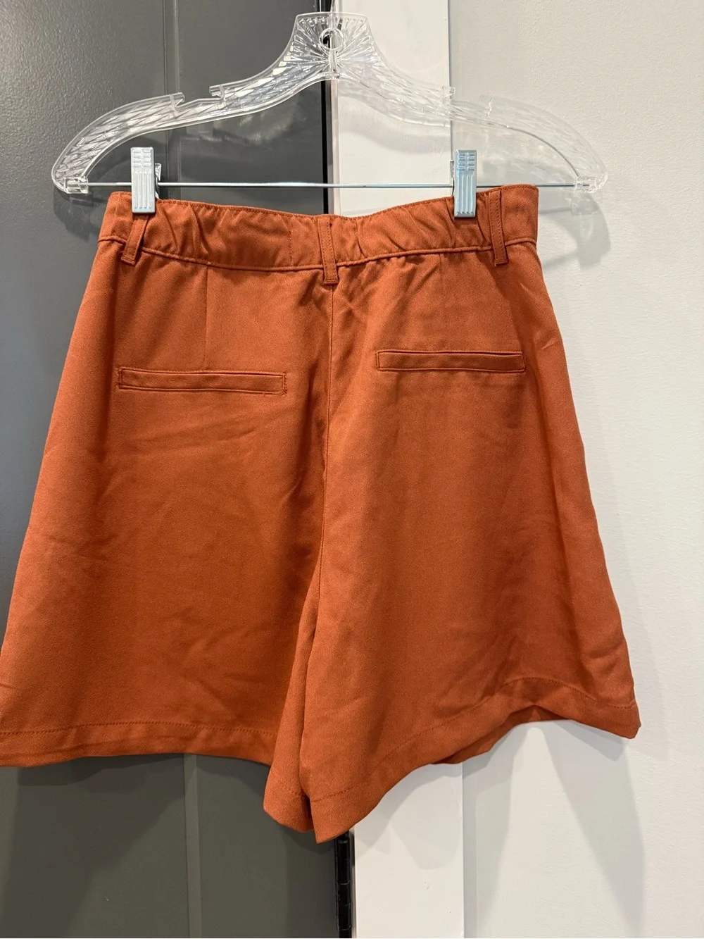 Abercrombie & Fitch High-Waist Rust Women's Shorts